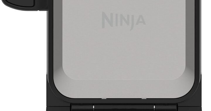 Ninja Belgian Waffle Maker Pro, 5 Shade Settings, Black/Silver, BW1001